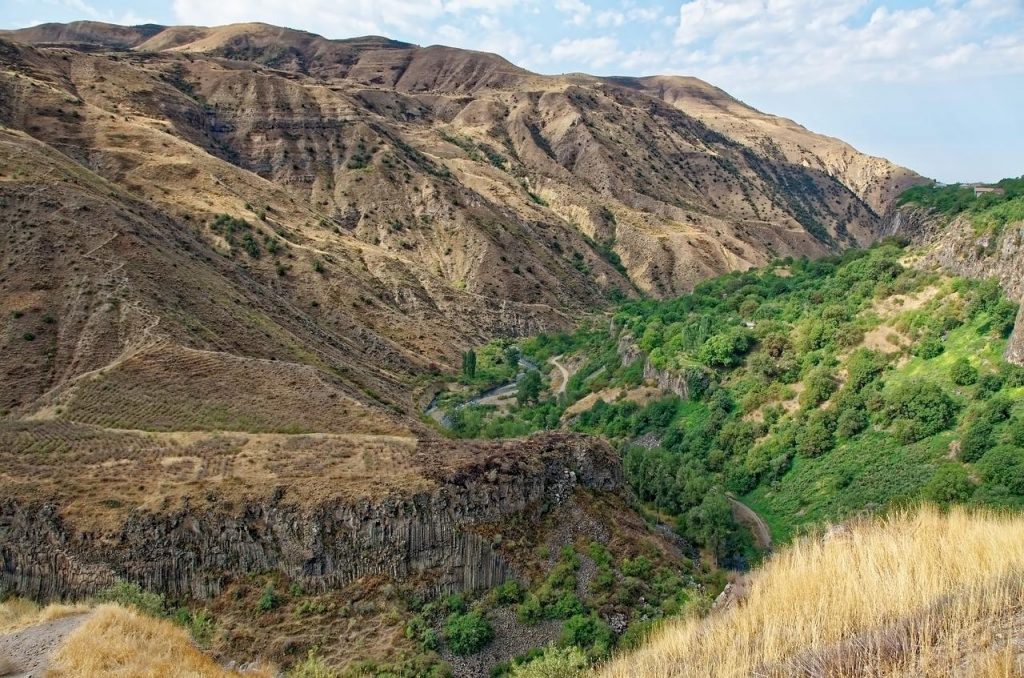 Армения, ущелье Гарни